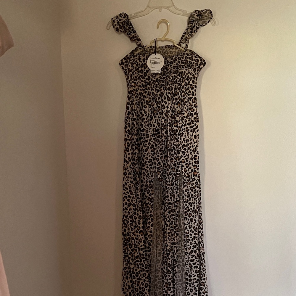 Stylish Leopard Print Maxi Dress with Tie Straps